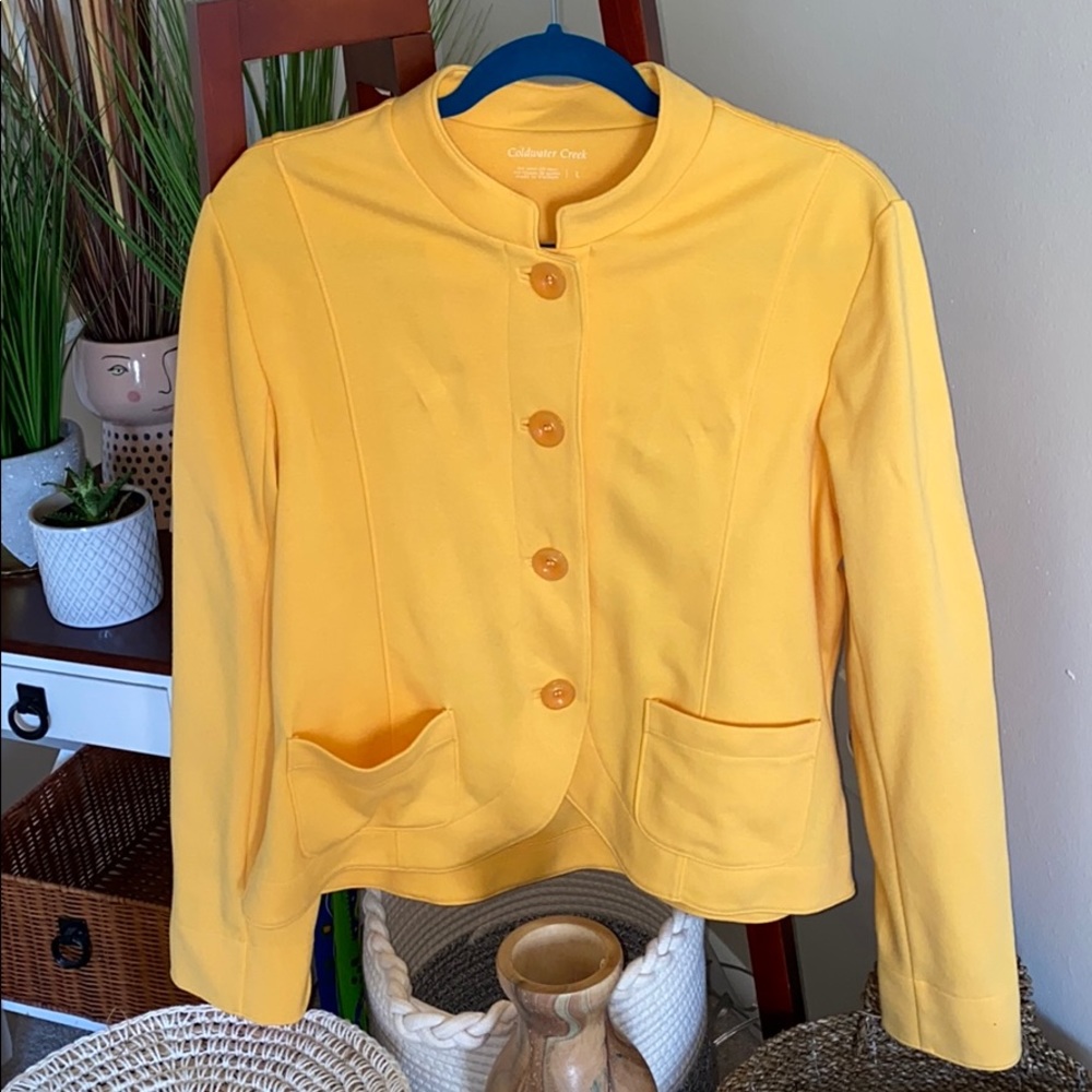 Coldwater Creek jacket golden L flattering fit $14